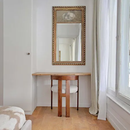 Tuileries Saint Honore 6p Ac By Melvane