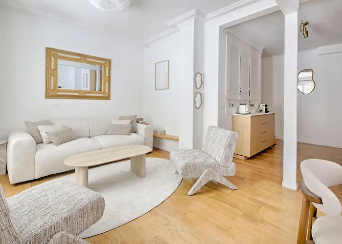 Tuileries Saint Honore 6p Ac By Melvane アパート