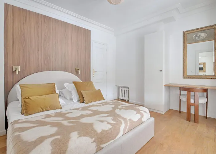 アパート Tuileries Saint Honore 6p Ac By Melvane