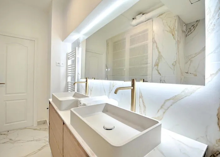 Tuileries Saint Honore 6p Ac By Melvane *